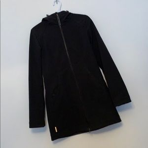 Rain insulated jacket / Lolë